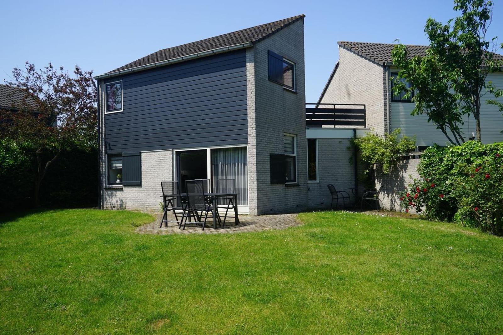 Haringvliet 77 - Noordzeepark Ouddorp - not for companies Villa Buitenkant foto